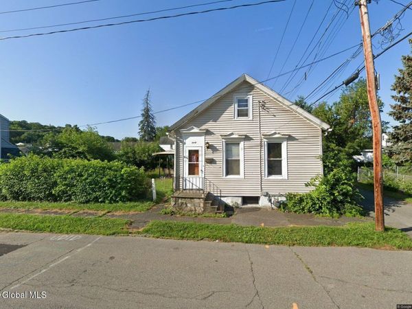 30 122nd Street, Troy, NY 12182