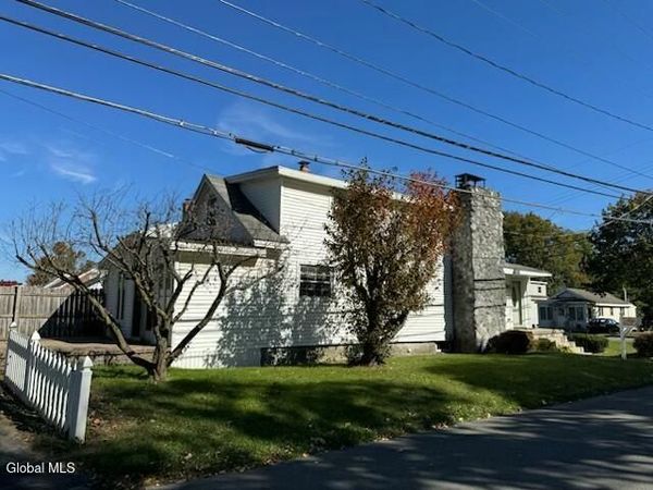 2953 Clyde Avenue, Rotterdam, NY 12306