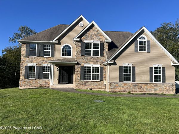129 Doria Drive, Blakeslee, PA 18610