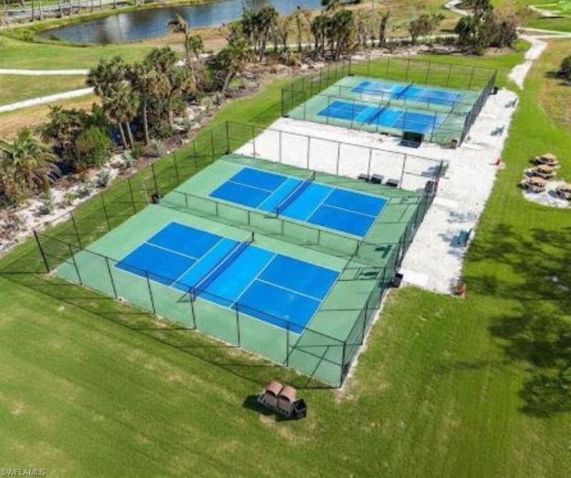 4183 Bay Beach Ln , Unit 375, Fort Myers Beach, FL 33931 Photo