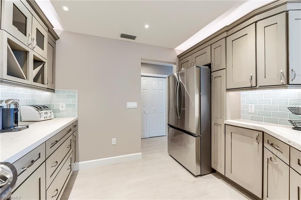 4183 Bay Beach Ln , Unit 375, Fort Myers Beach, FL 33931 Photo