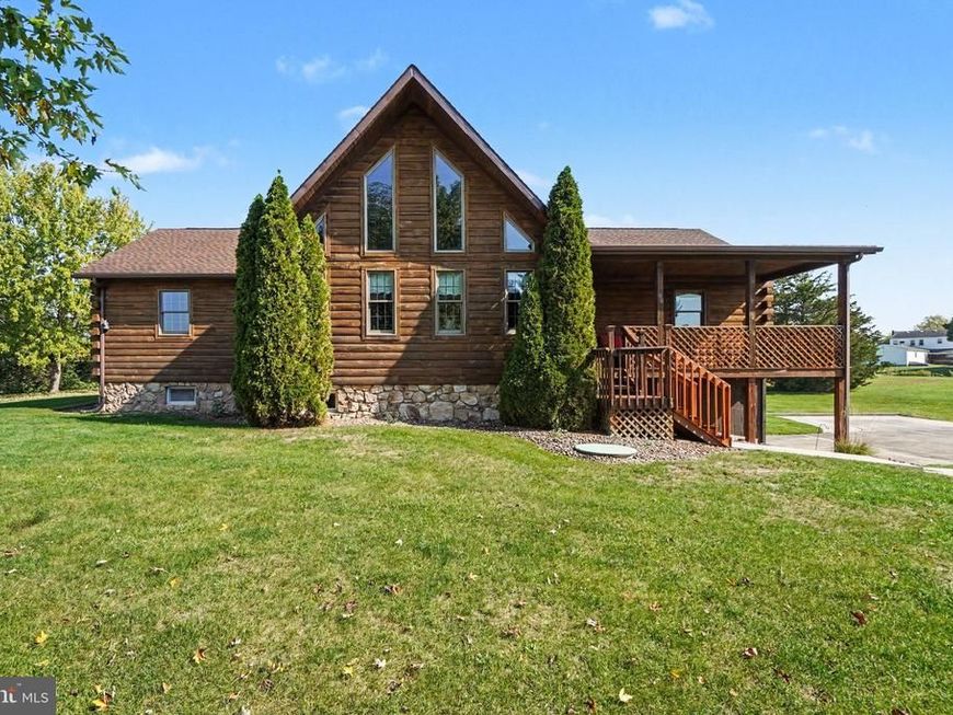 8903 Kuhn Road, Greencastle, PA 17225 Main Photo
