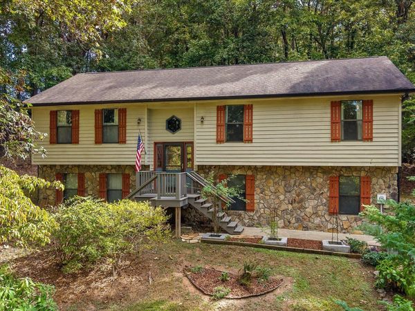 320 Old Lake Road, Tunnel Hill, GA 30755