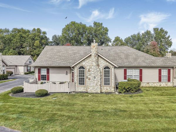 8778 Linksway Drive , Powell, OH 43065
