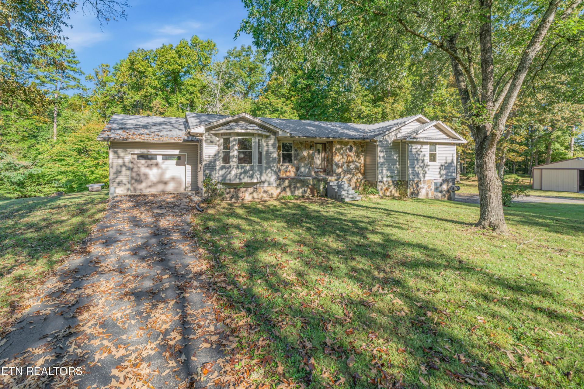 738 New Midway Rd, Kingston, TN 37763 Main Photo