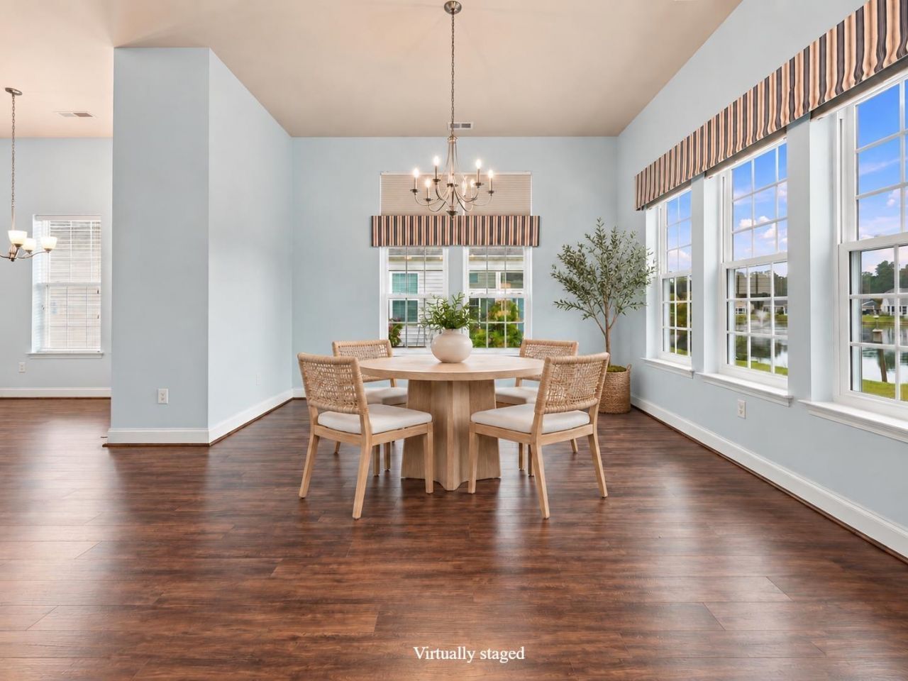 864 Callant Dr. Photo 12