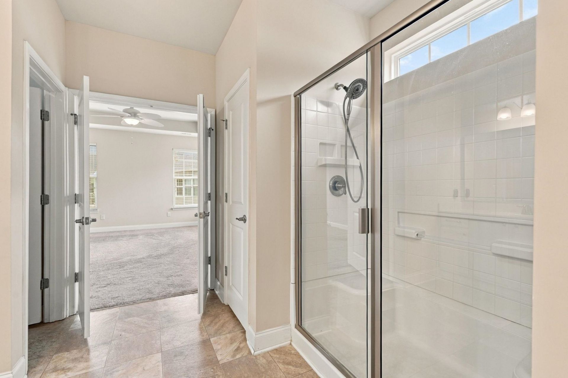 864 Callant Dr. Photo 23
