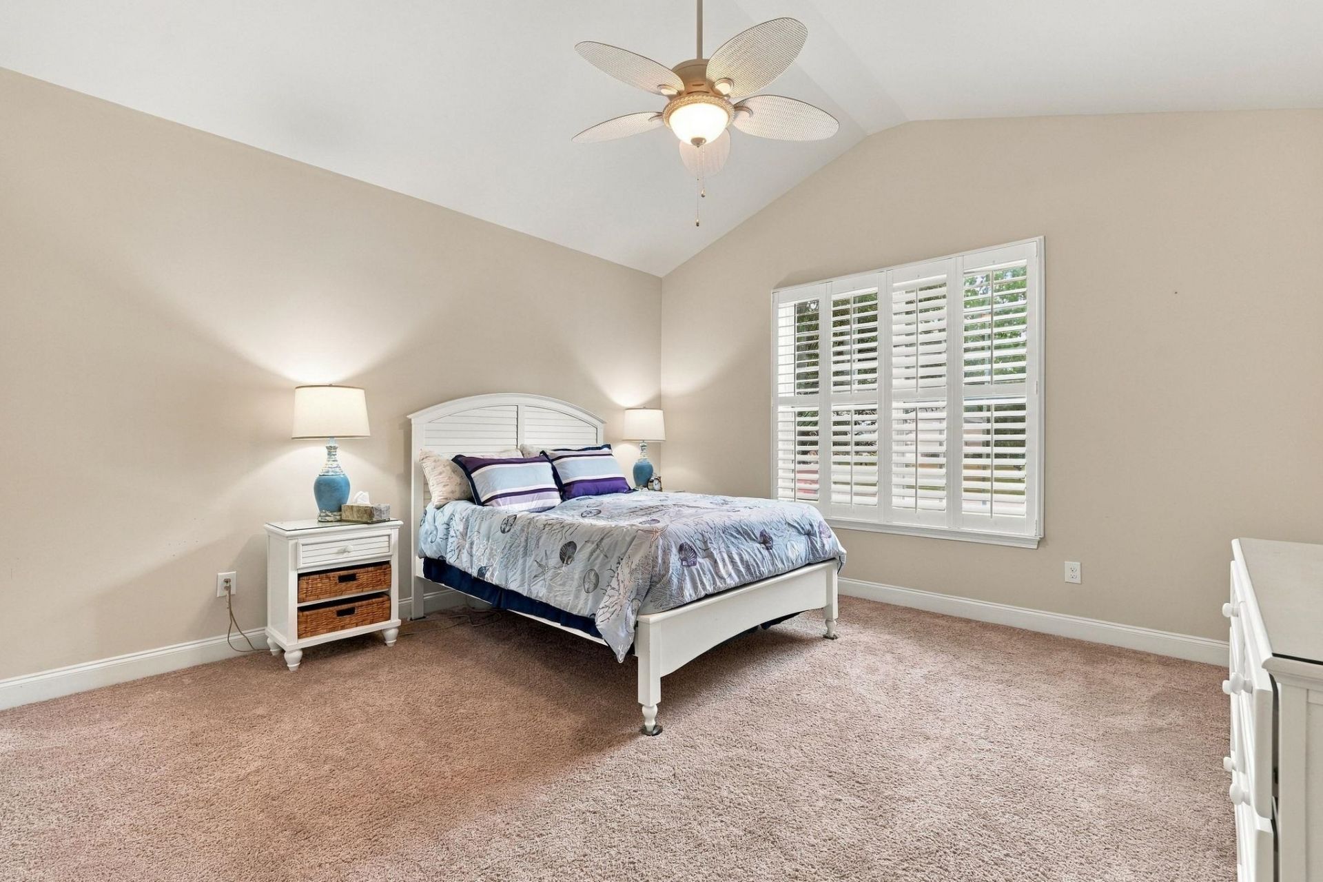 864 Callant Dr. Photo 30