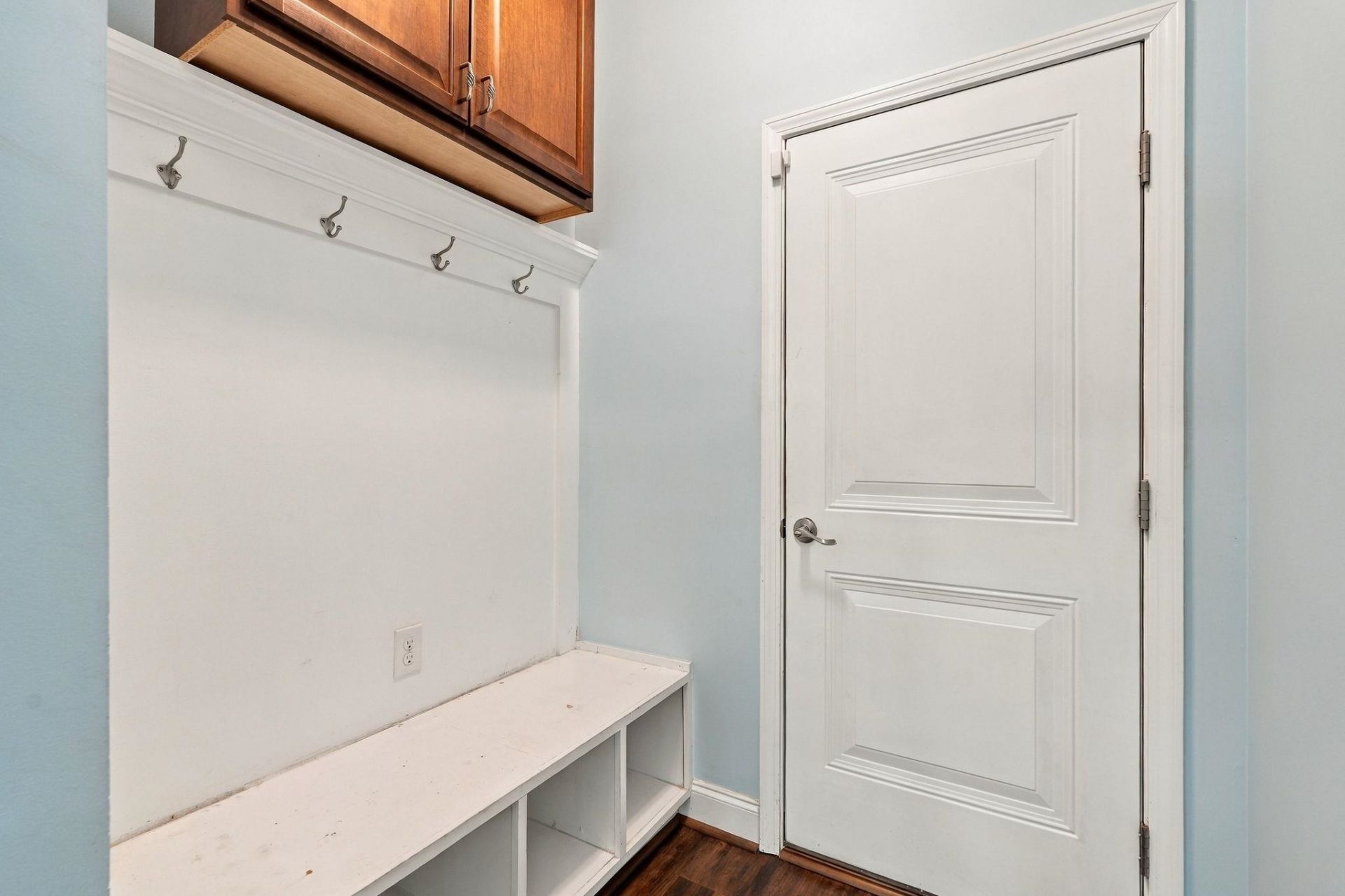 864 Callant Dr. Photo 34