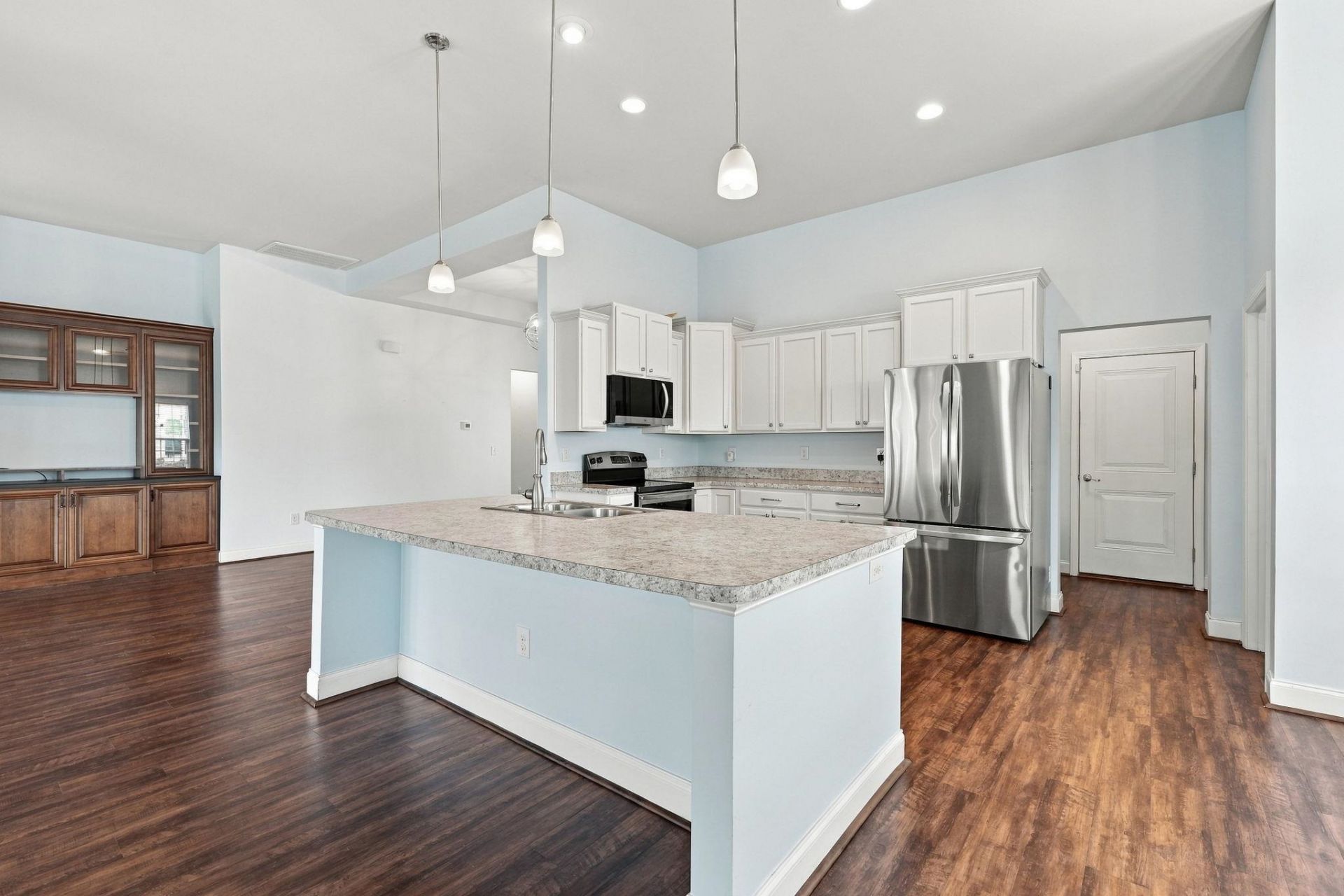 864 Callant Dr. Photo 44