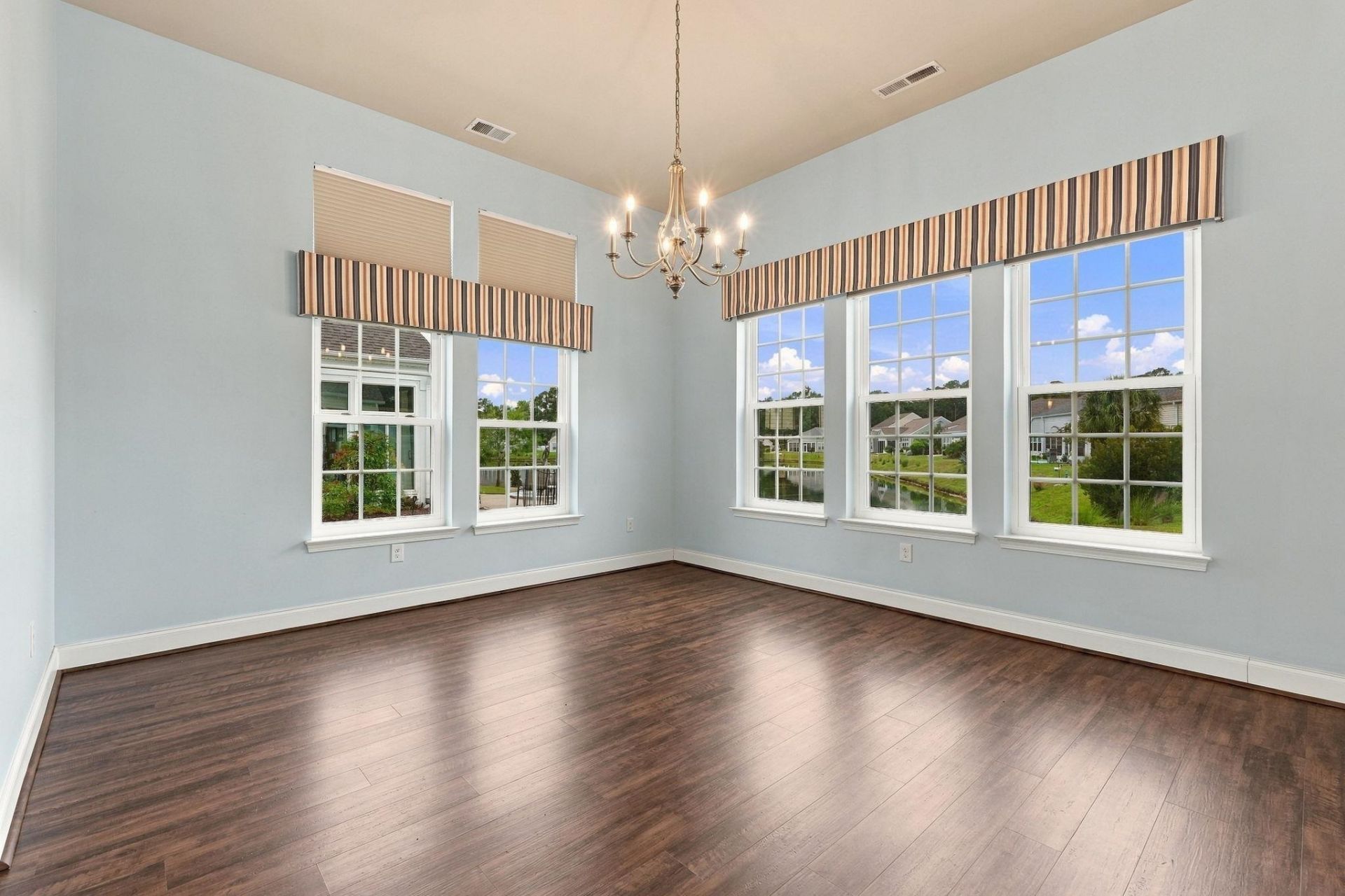 864 Callant Dr. Photo 47