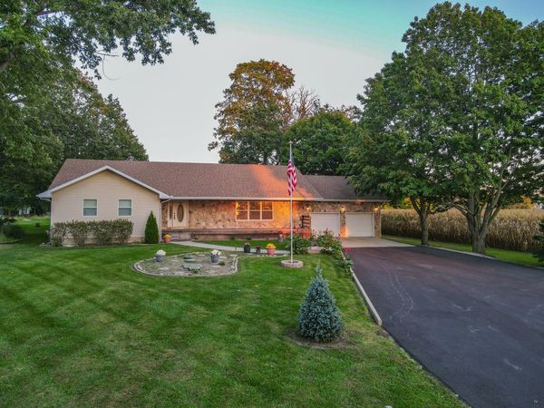 3121 Sportsman Club Road , Bourbonnais, IL 60914