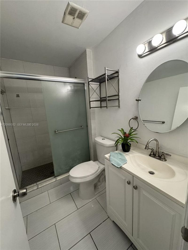 3635 NW 99th Ter , Unit 8B, Sunrise, FL 33351 Photo