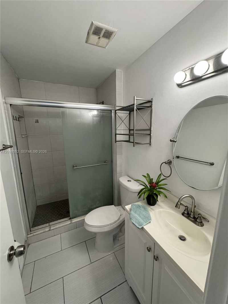 3635 NW 99th Ter , Unit 8B, Sunrise, FL 33351 Photo