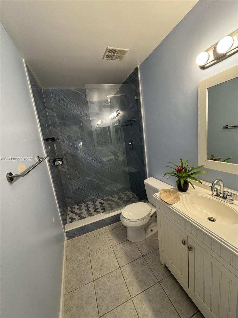 3635 NW 99th Ter , Unit 8B, Sunrise, FL 33351 Photo