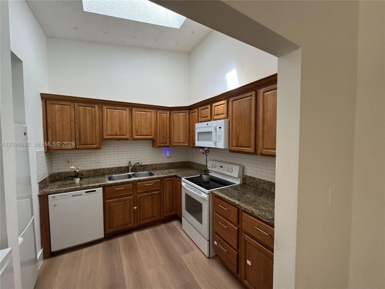 3635 NW 99th Ter , Unit 8B, Sunrise, FL 33351 Photo
