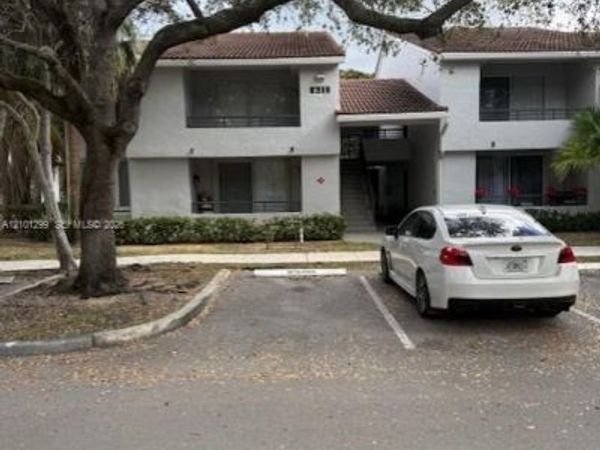 631 Lyons Rd , Unit 12101, Coconut Creek, FL 33063