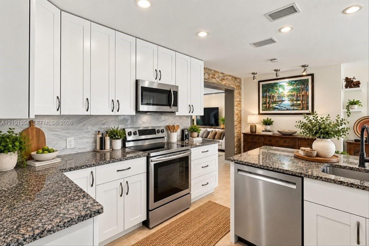 2639 Sherman St , Hollywood, FL 33020 Photo