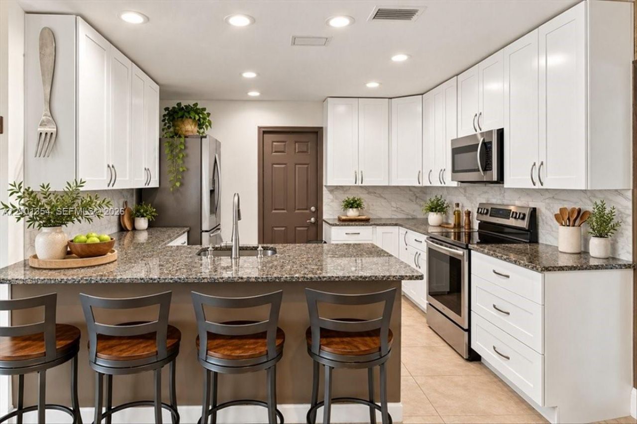 2639 Sherman St , Hollywood, FL 33020 Photo