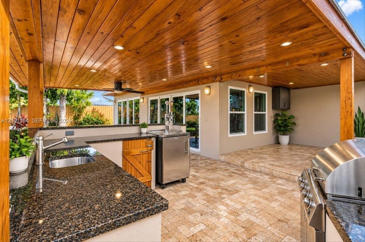 2639 Sherman St , Hollywood, FL 33020 Photo