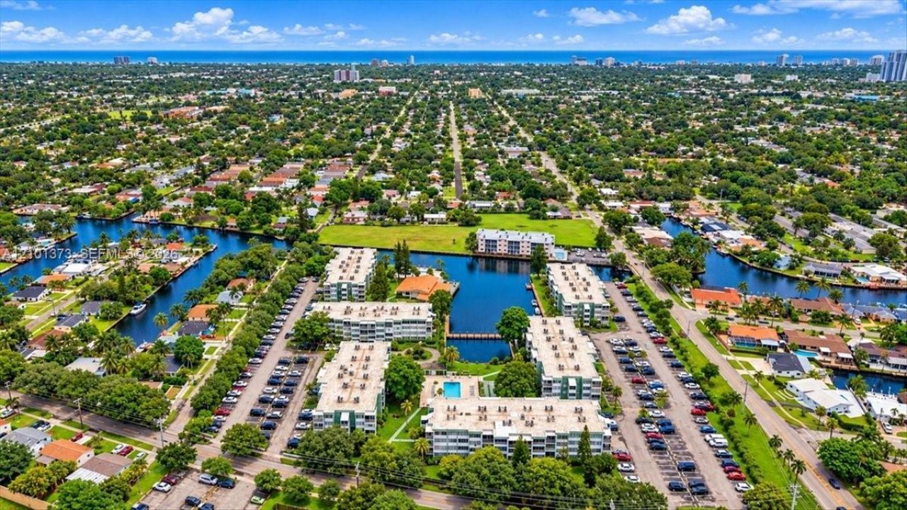 2751 Taft St , Unit 404, Hollywood, FL 33020 Photo
