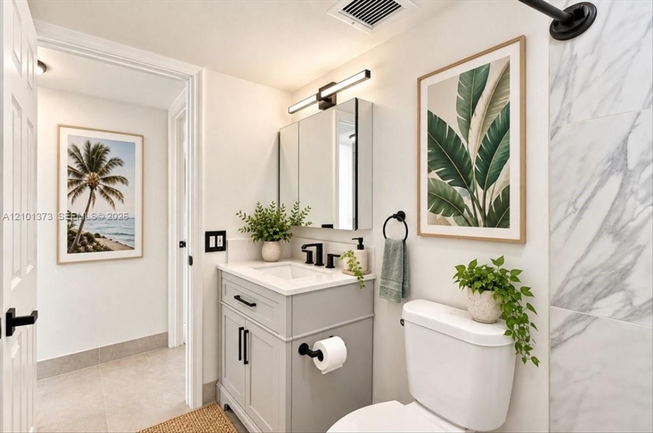 2751 Taft St , Unit 404, Hollywood, FL 33020 Photo