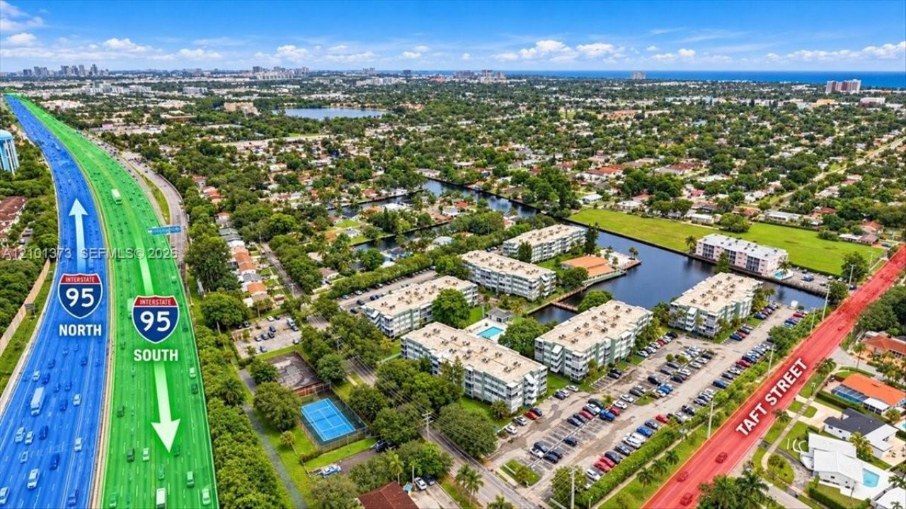 2751 Taft St , Unit 404, Hollywood, FL 33020 Photo
