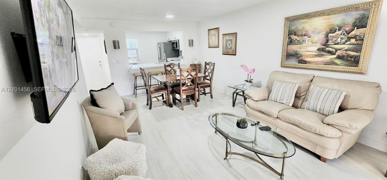 2615 NE 3rd Ct, Unit 1060, Boynton Beach, FL 33435 Photo