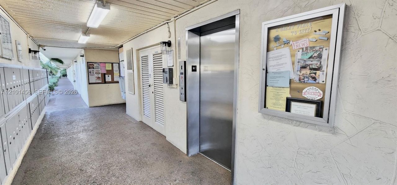 2615 NE 3rd Ct, Unit 1060, Boynton Beach, FL 33435 Photo