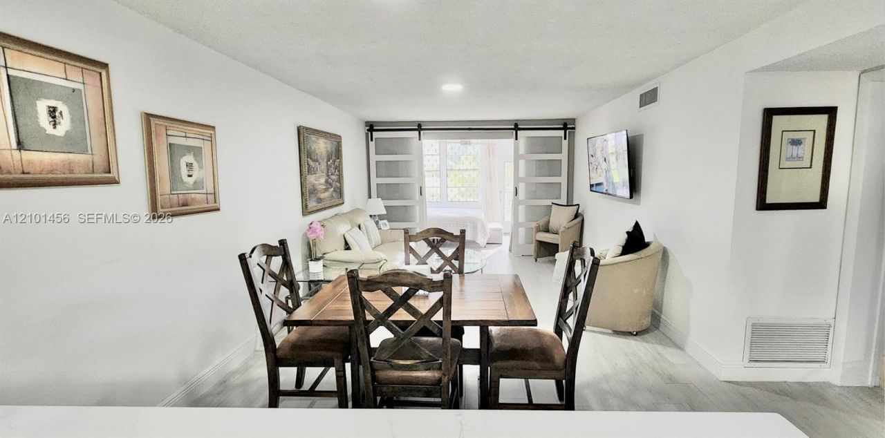 2615 NE 3rd Ct, Unit 1060, Boynton Beach, FL 33435 Photo