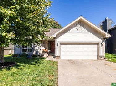 8432 Weber Street, Omaha, NE 68122