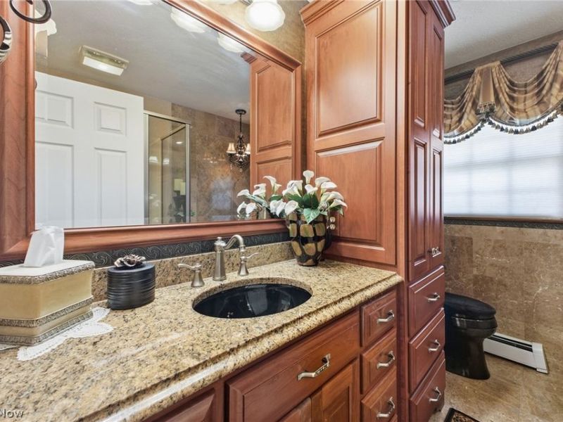2500 Grove Street NE, Canton, OH 44721 Photo 11