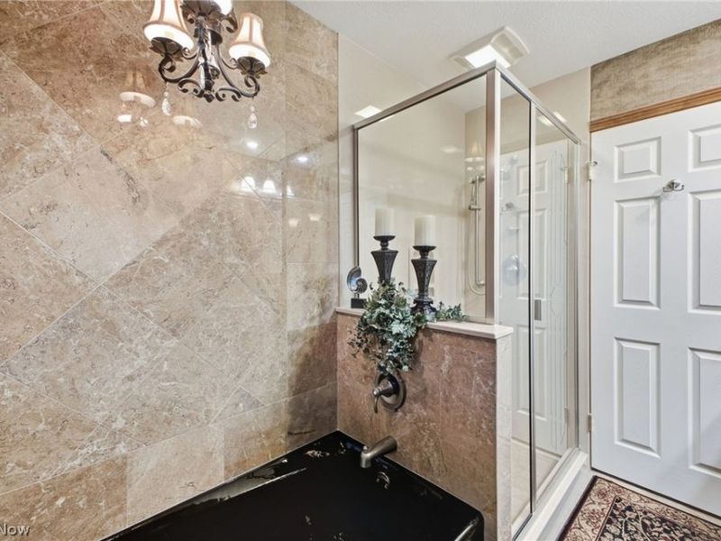 2500 Grove Street NE, Canton, OH 44721 Photo 12