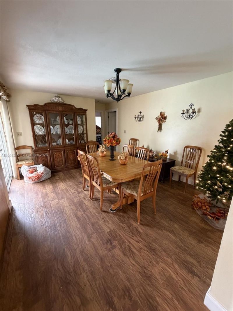 8410 SW 26th Pl , Davie, FL 33328 Photo