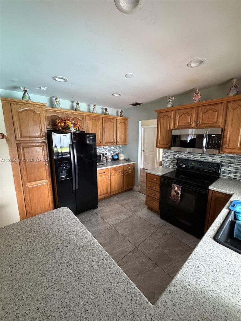 8410 SW 26th Pl , Davie, FL 33328 Photo