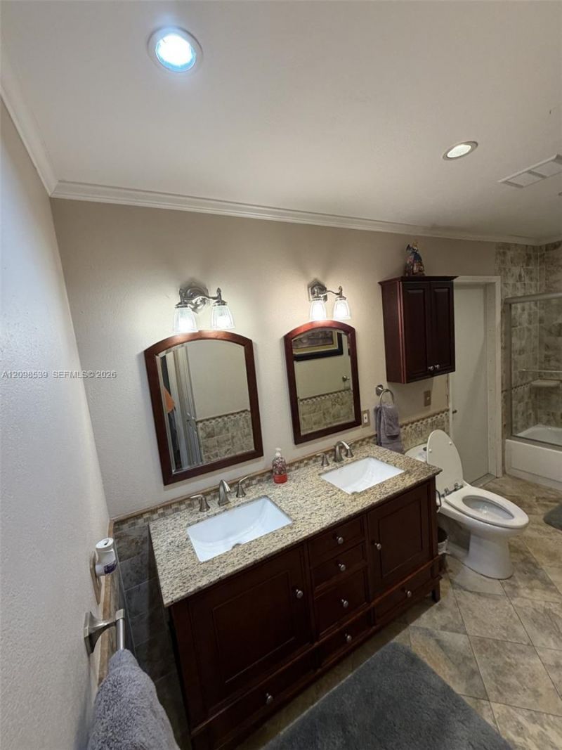 8410 SW 26th Pl , Davie, FL 33328 Photo