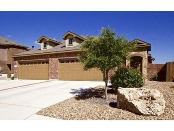 203 Hidden Springs DR, Bastrop, TX 78602