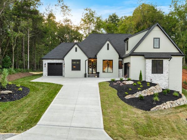 179 Inagehi Way, Loudon, TN 37774