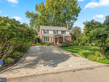 108 BUCKINGHAM DRIVE, BRYN MAWR, PA 19010