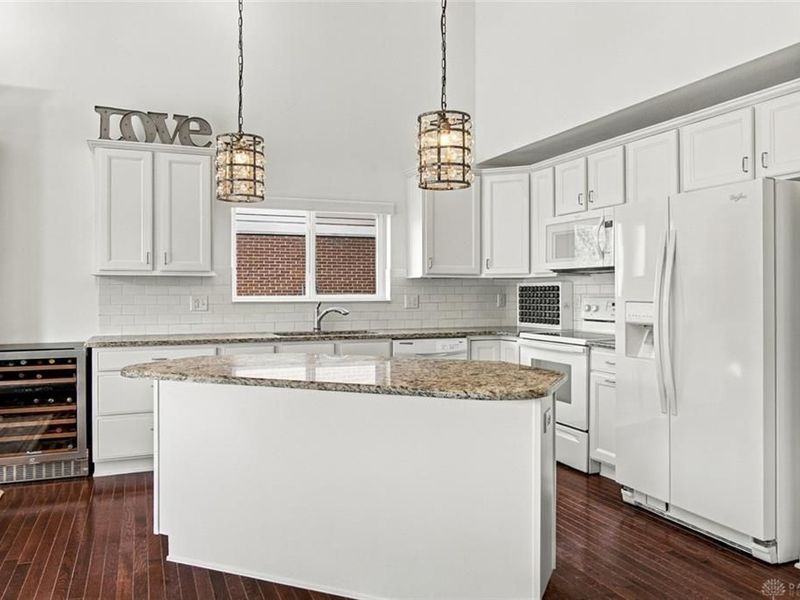 105 Clearsprings Drive, Springboro, OH 45066 Photo 14