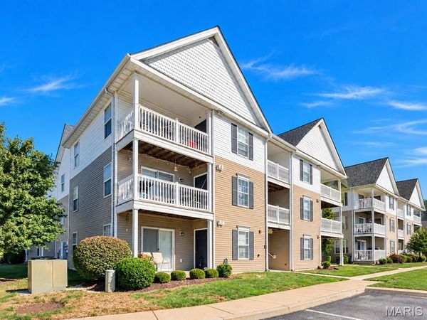 9740 Bexley Station Drive, Unit 7G, Affton, MO 63123