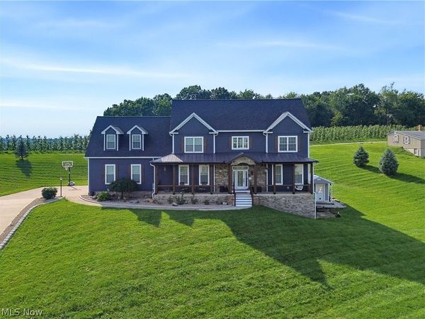 14993 Millersburg Road SW, Navarre, OH 44662