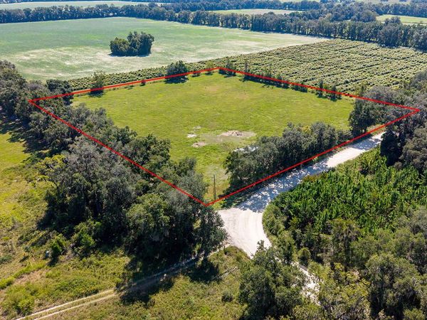 2301 NW 282nd Ave, Newberry, FL 32669