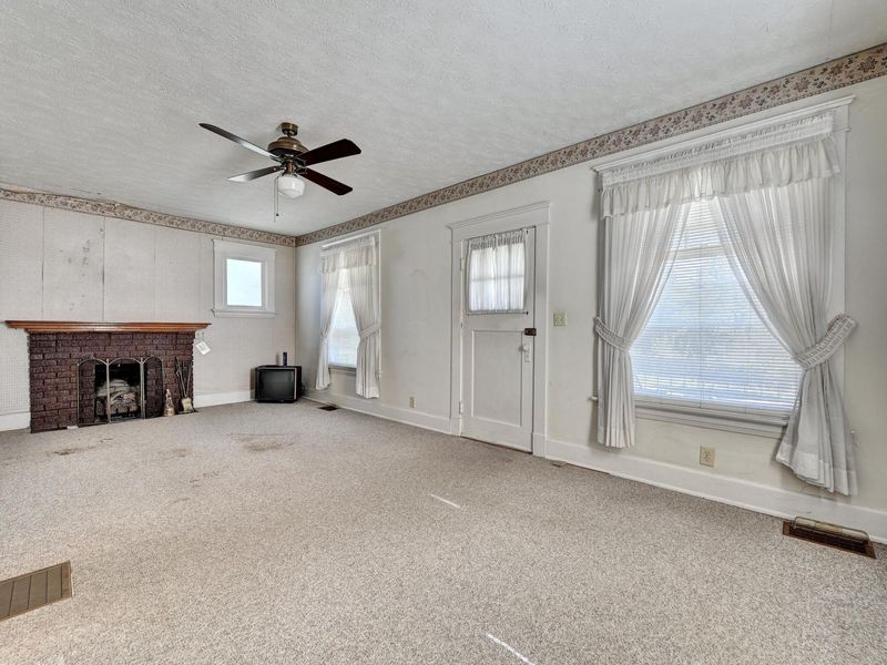108 Main Street, Elsmere, KY 41018 Photo 2