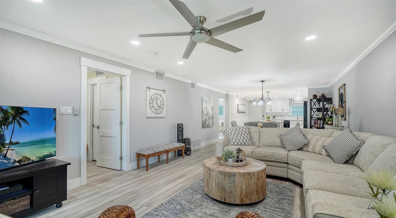 5600 Beach Way Drive , Unit 207, Sarasota, FL 34242 Photo