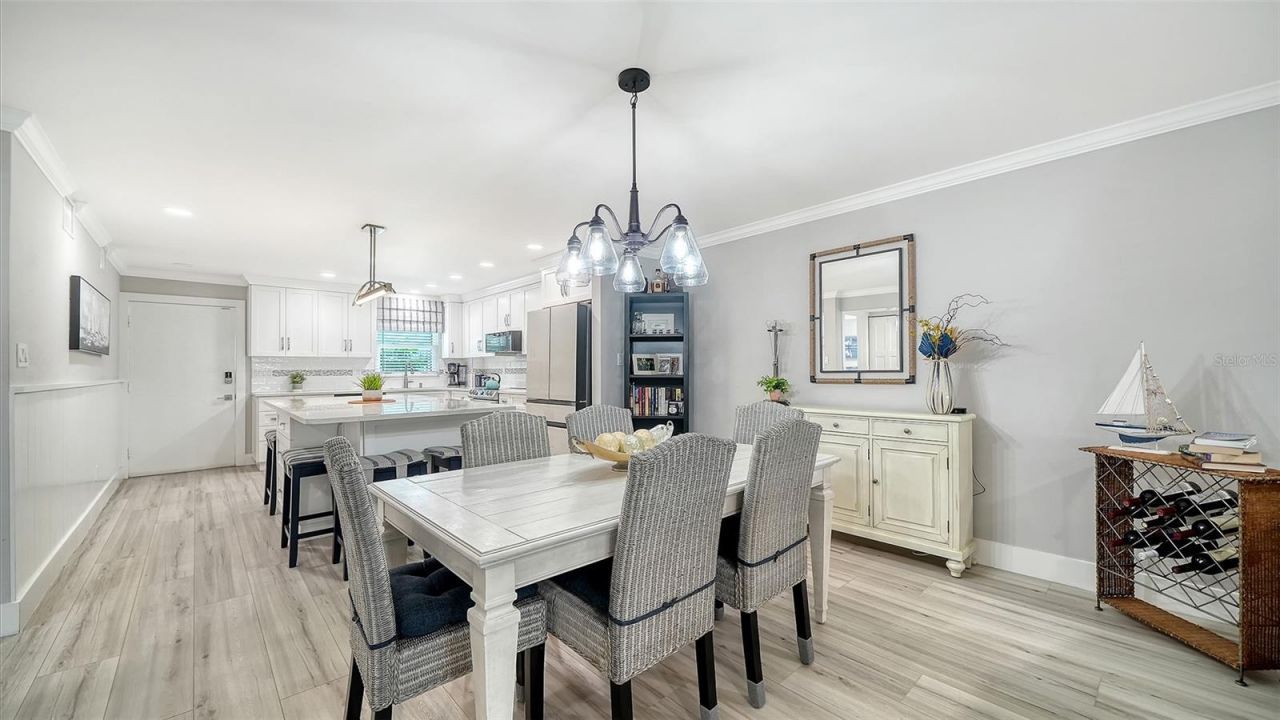 5600 Beach Way Drive , Unit 207, Sarasota, FL 34242 Photo