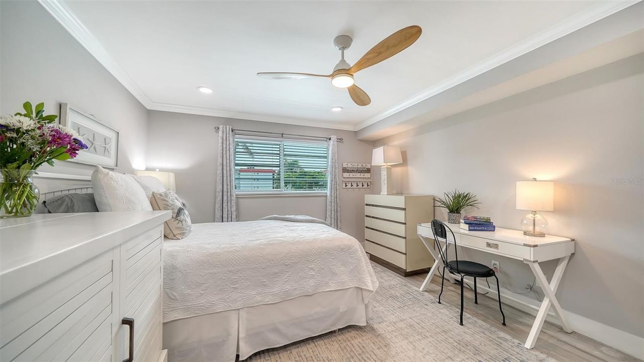 5600 Beach Way Drive , Unit 207, Sarasota, FL 34242 Photo