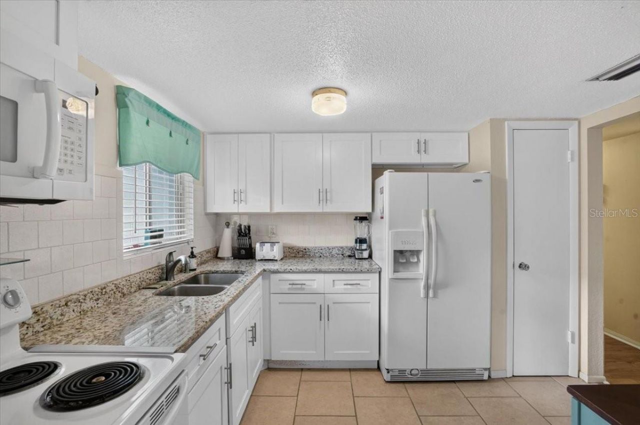 5883 Garden Lane , Unit H1, Bradenton, FL 34207 Photo