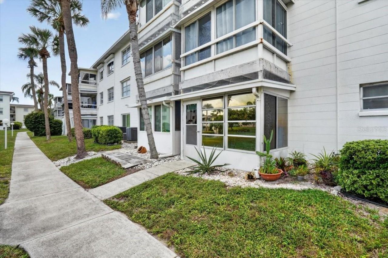 5883 Garden Lane , Unit H1, Bradenton, FL 34207 Photo