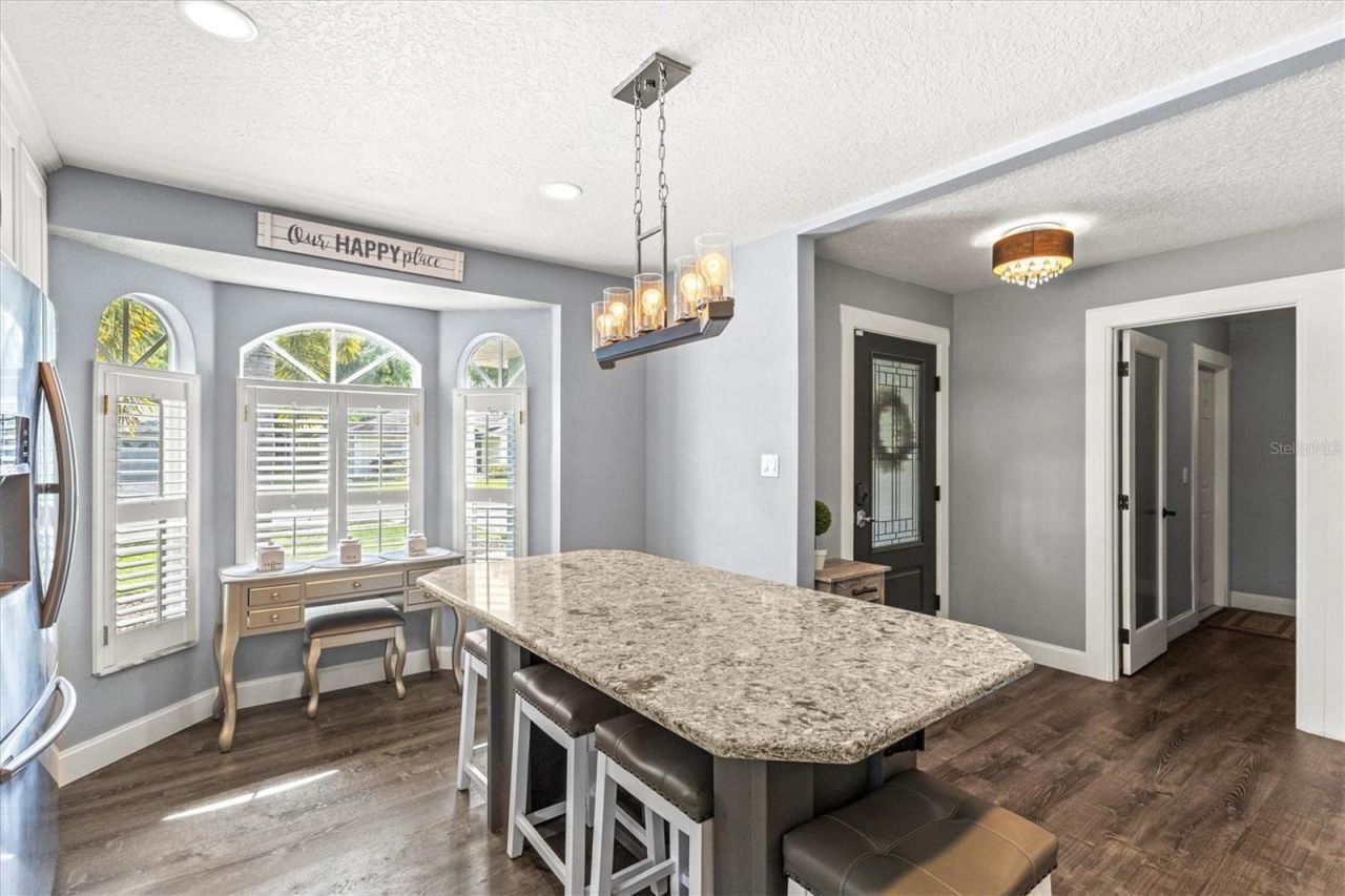 4645 Breezy Pines Boulevard , Sarasota, FL 34232 Photo